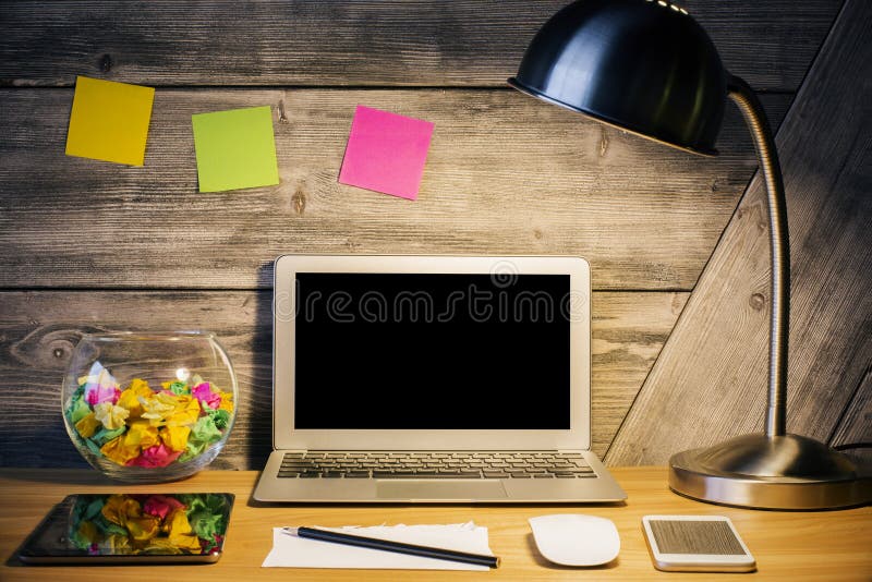 Local de trabalho criativo do desenhista imagens de stock royalty free