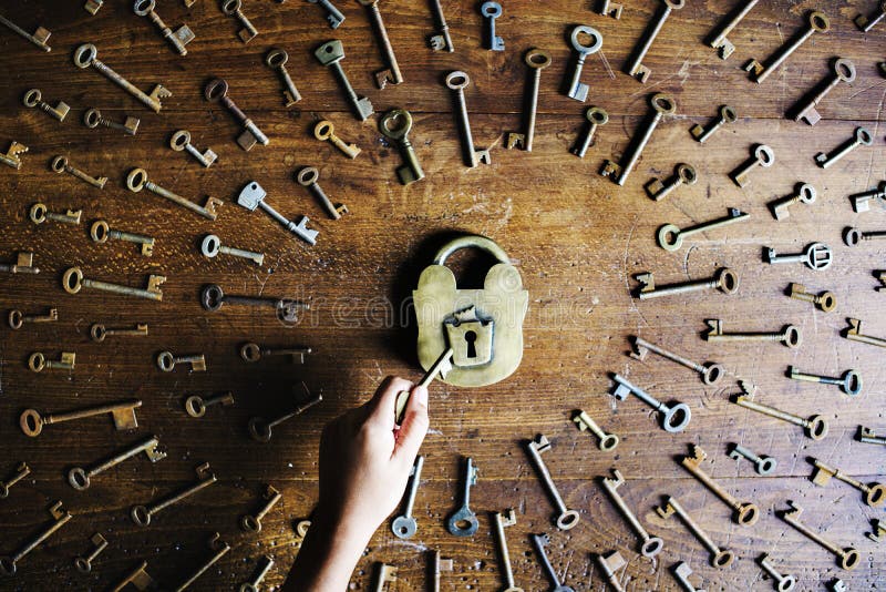 Lock and Key Search and unlock the lock