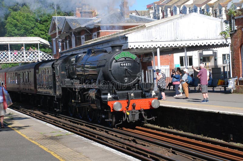 Locomotiva de vapor da classe 5 de LMS, St Leonards fotografia de stock Locomotiva de vapor da classe 5 de LMS, St Leonards fotografia de stock