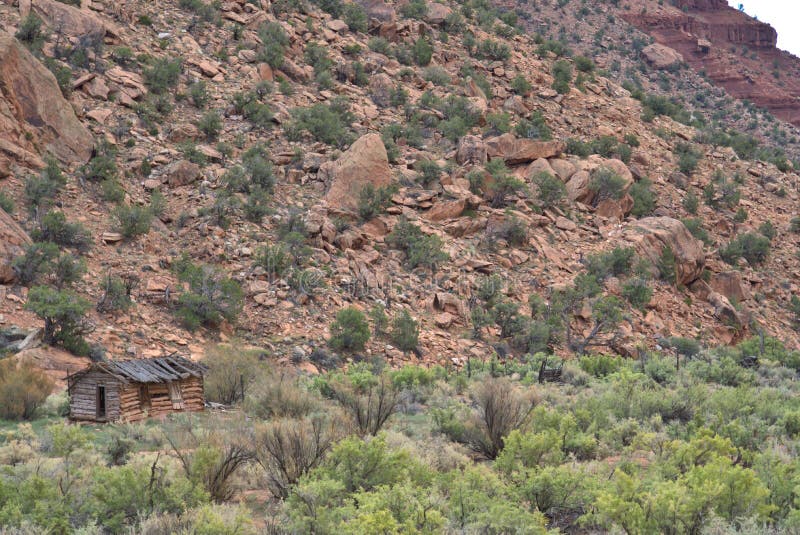 Log Cabin in the Remote Arizona Canyon Stock Image Image of arizona