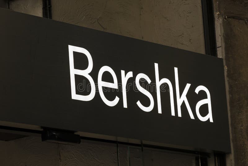 Bershka logo editorial photography. Image of company - 38159977