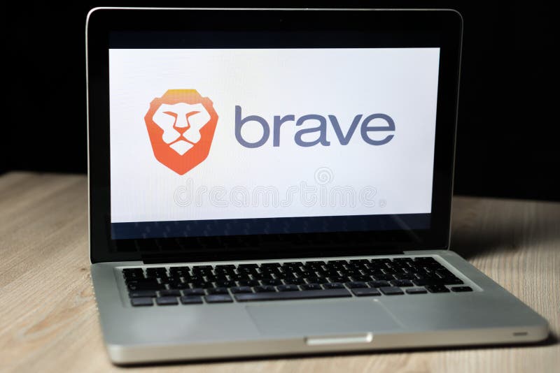 Logo coraggioso su uno schermo del computer portatile, Slovenia del browser - 23 dicembre 2018
