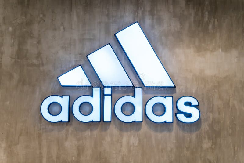 Like Eco friendly Screech Logo De Adidas Frente a La Tienda Para Vender Productos Ropa Zapatos Bolsas Y Más Foto de archivo editorial - Imagen de famoso, alameda: 224720073 Like Eco friendly Screech Logo De Adidas Frente a La Tienda Para Vender Productos Ropa Zapatos Bolsas Y Más Foto de archivo editorial - Imagen de famoso, alameda: 224720073