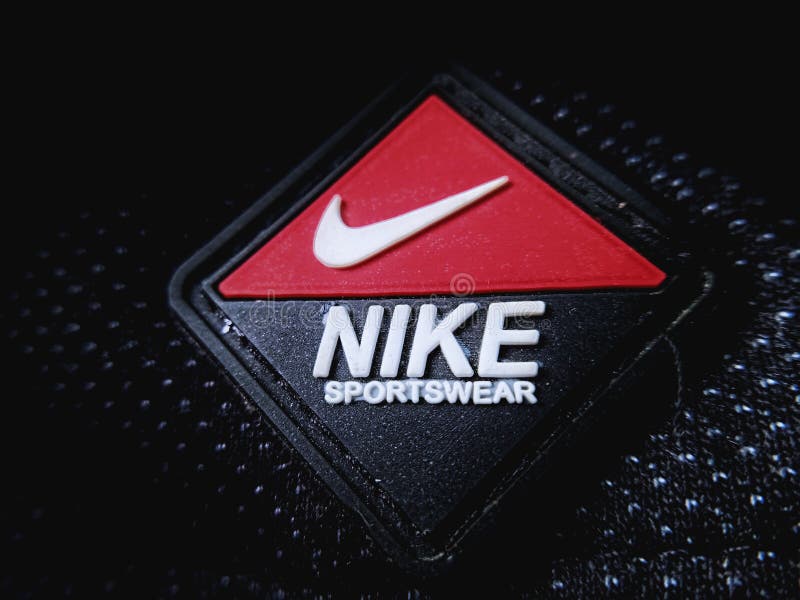 Logo de Nike foto editorial. Imagen de insignia, foto - 167228351