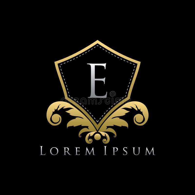 Logo dorato reale di classe della lettera dello schermo E illustrazione di stock Logo dorato reale di classe della lettera dello schermo E illustrazione di stock