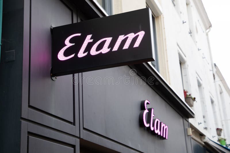 Bordeaux , Aquitaine France - 02 25 2023 : Etam logo text and brand sign facade fashion shop clothes retailer store girls women. Bordeaux , Aquitaine France - 02 25 2023 : Etam logo text and brand sign facade fashion shop clothes retailer store girls women