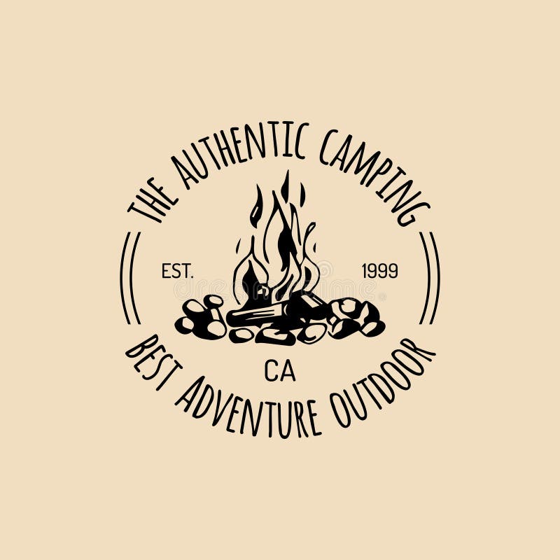 Logotipo del campo del vector Muestra del turismo con el ejemplo dibujado mano de la hoguera Emblema retro del inconformista, eti ilustración del vector Logotipo del campo del vector Muestra del turismo con el ejemplo dibujado mano de la hoguera Emblema retro del inconformista, eti ilustración del vector