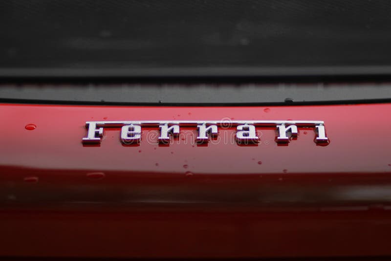 Logotipo vermelho de Ferrari imagem de stock Logotipo vermelho de Ferrari imagem de stock