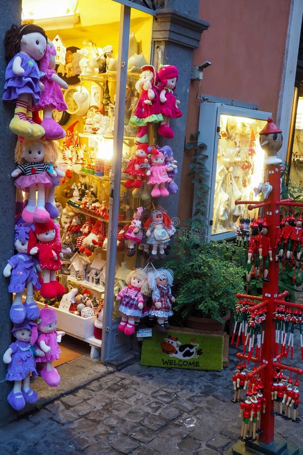 Loja de brinquedos em Roma, Itália