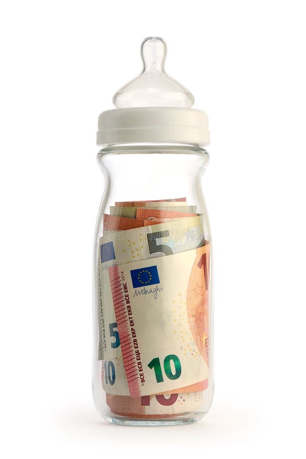 Lokalisierte Babyflasche, die Geld enthält lizenzfreies stockbild Lokalisierte Babyflasche, die Geld enthält lizenzfreies stockbild