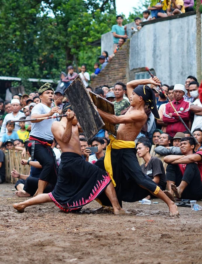 Stick Fighting (Silambam) Action Editorial Stock Photo - Image of fighting,  tournament: 9565373