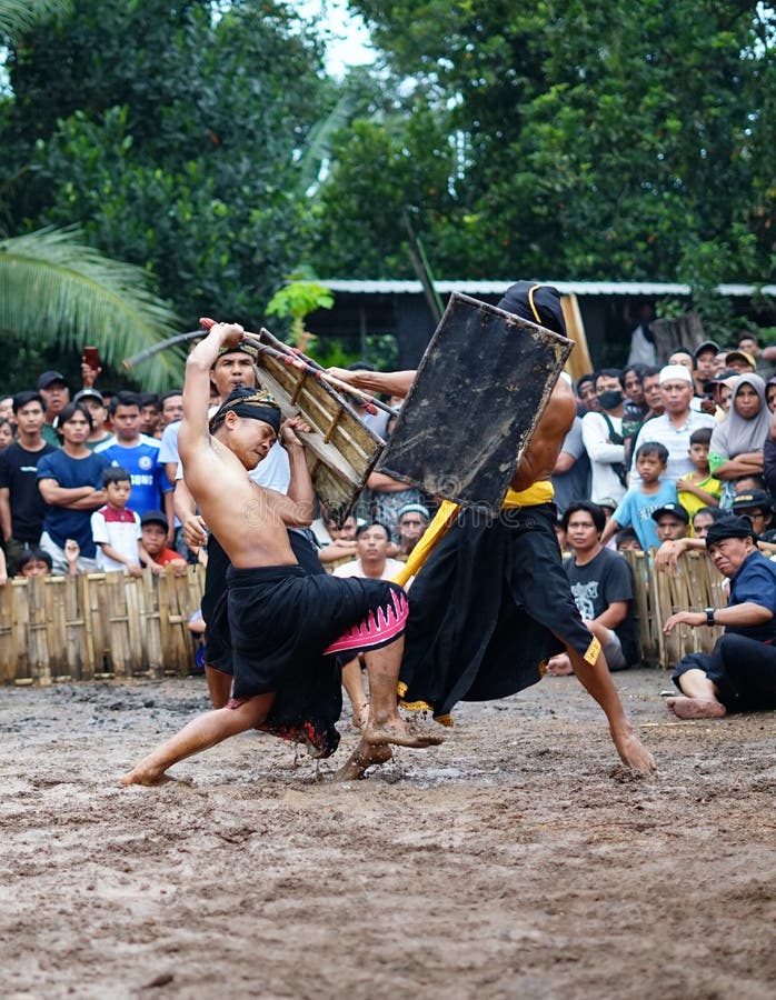 Stick Fighting (Silambam) Action Editorial Stock Photo - Image of sport,  recreation: 9563083