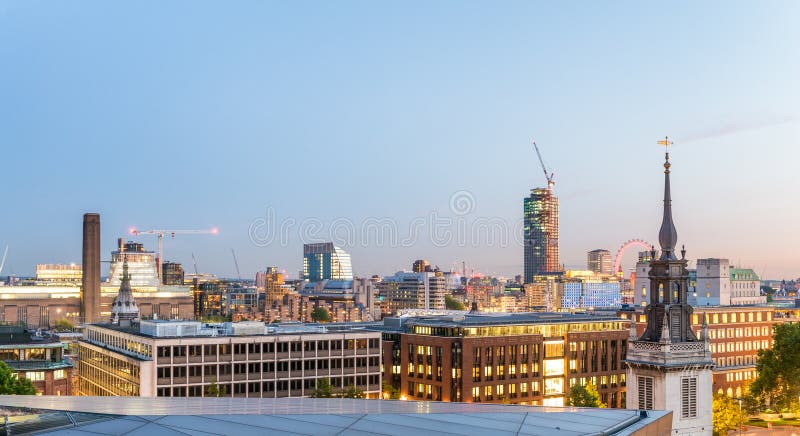 London beautiful sunset skyline, aerial view stock photography
