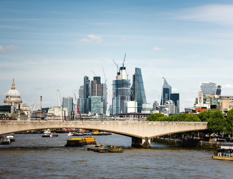 London Business Skyscrapers with Thames River Editorial Photo - Image ...