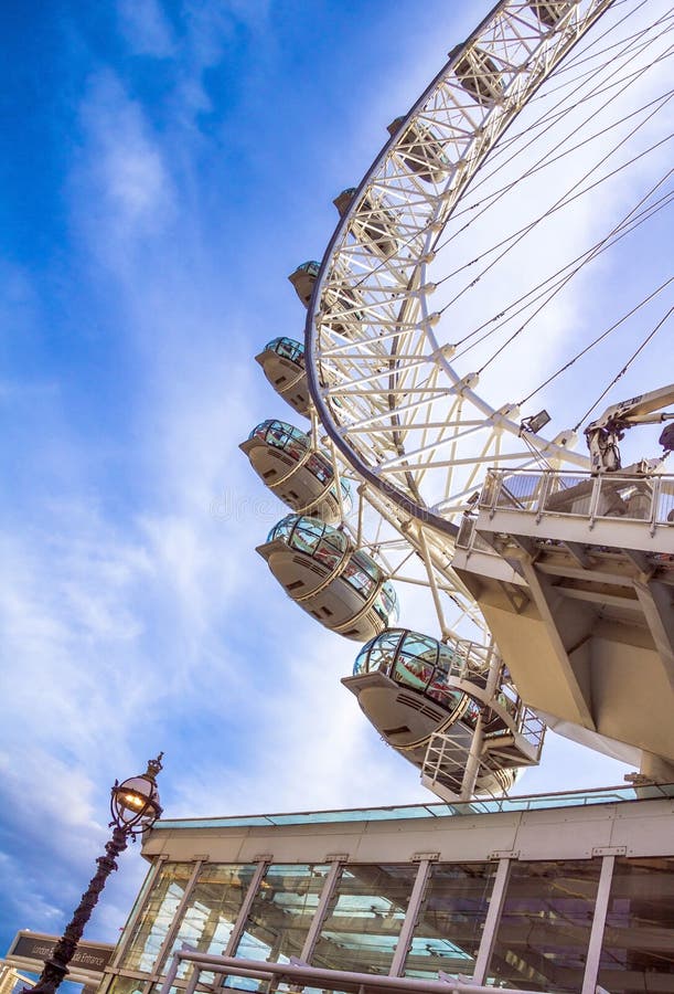 London Eye is a giant Ferris wheel royalty free stock images London Eye is a giant Ferris wheel royalty free stock images