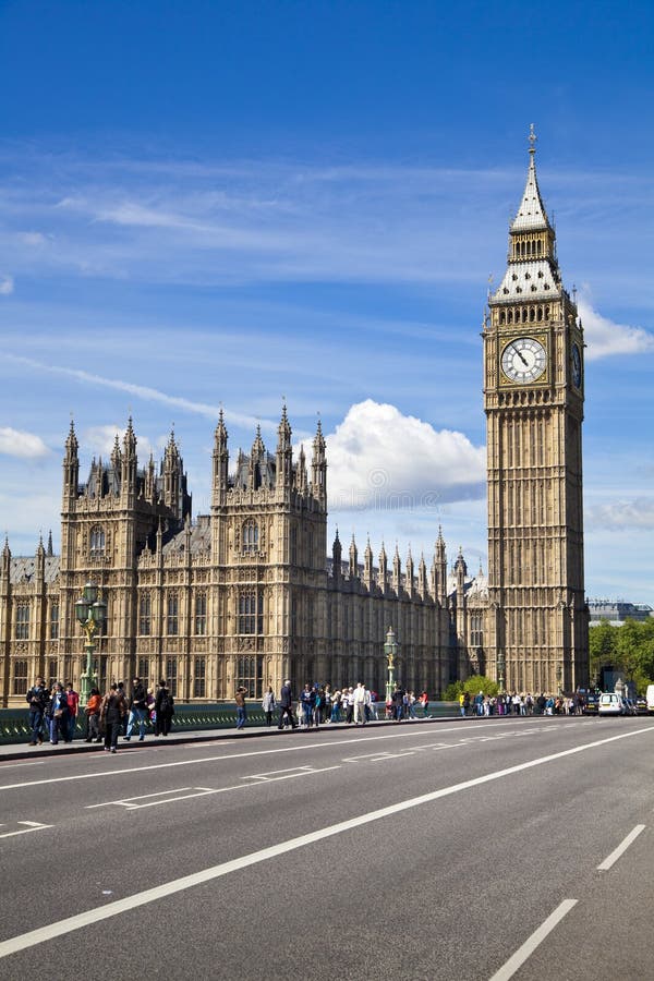 LONDON, Großbritannien - 24. Juni 2014 - Big Ben und Parlamentsgebäude stockfoto LONDON, Großbritannien - 24. Juni 2014 - Big Ben und Parlamentsgebäude stockfoto
