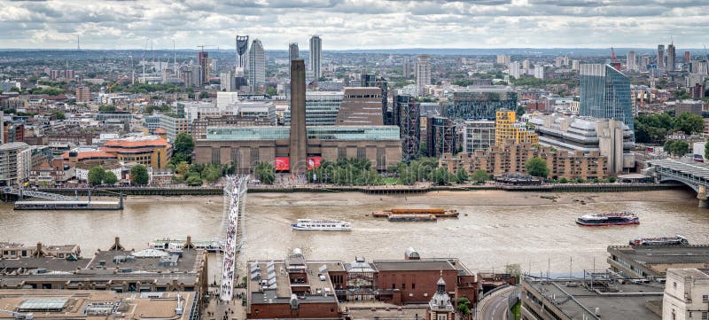 London Icons, Tate Modern, Millennium Bridge , River Thames