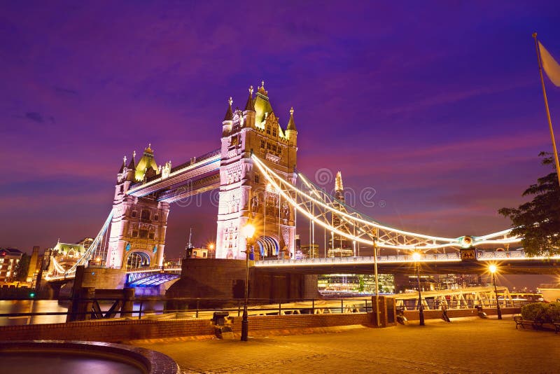 Download London Tower Bridge Sunset On Thames River Stock Image - Image of island, city: 85416951