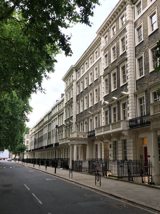 London uk : en typisk vy i london arkivbilder