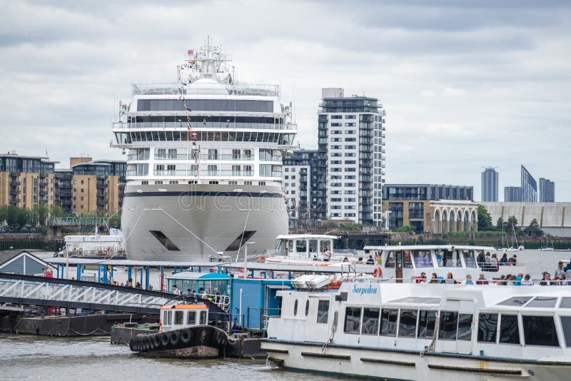 viking cruise ship london
