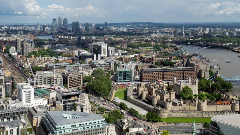 LONDON/UK - 15. JUNI: Ansicht des Tower von London am 15. Juni, 20