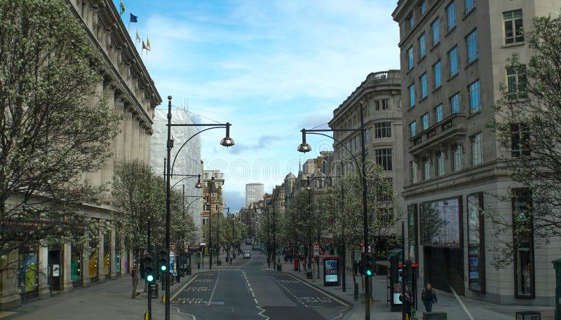 London uk march 20 2020 : övergiven gata. låsning av london coronavirus