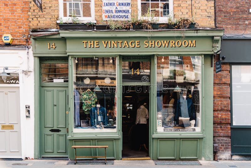 Vintage Fashion Store in Seven Dials Area, Covent Garden. the Vintage ...