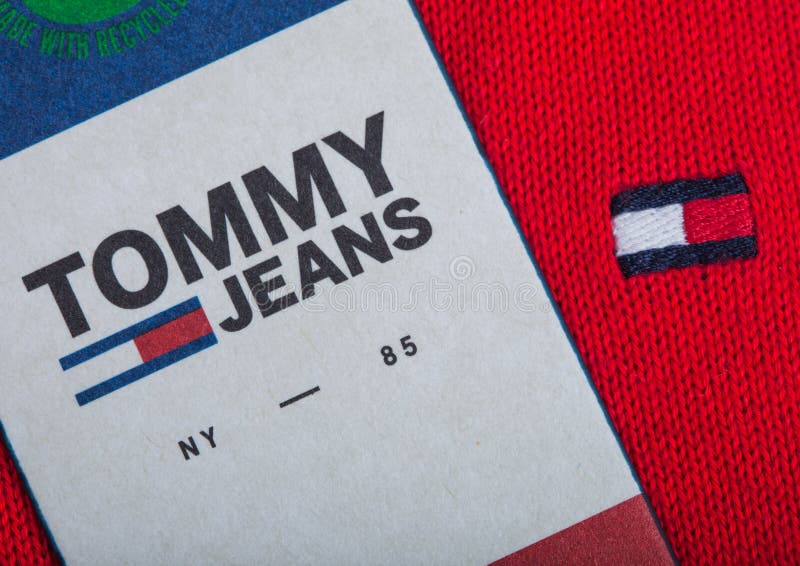 tommy brand logo