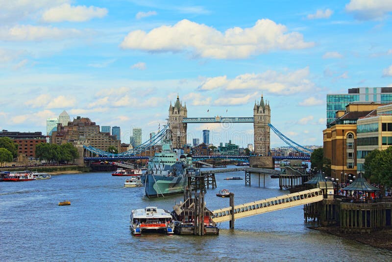 Thames River and Tower Bridge Scenic View Great Britain Editorial Stock ...