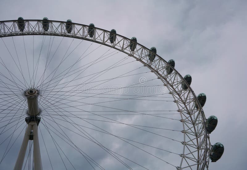 LONDON, VEREINIGTES KÖNIGREICH - 24. JUNI 2019: London Eye, Jahrtausend-Rad stockbilder LONDON, VEREINIGTES KÖNIGREICH - 24. JUNI 2019: London Eye, Jahrtausend-Rad stockbilder