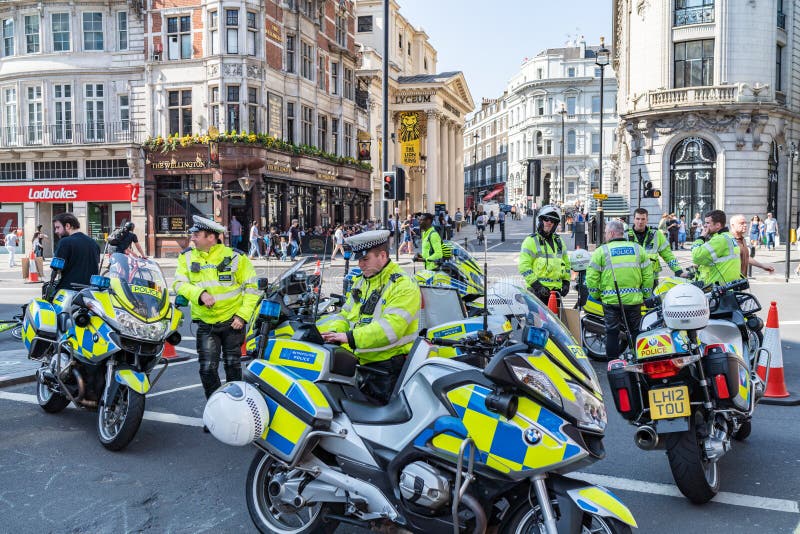 Protesta Di Aprile Contro Le Riforme Del Lavoro In Francia ...