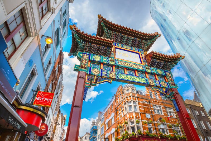 Londres Chinatown en Gerrard Street en Londres, Reino Unido imagen de archivo libre de regalías Londres Chinatown en Gerrard Street en Londres, Reino Unido imagen de archivo libre de regalías
