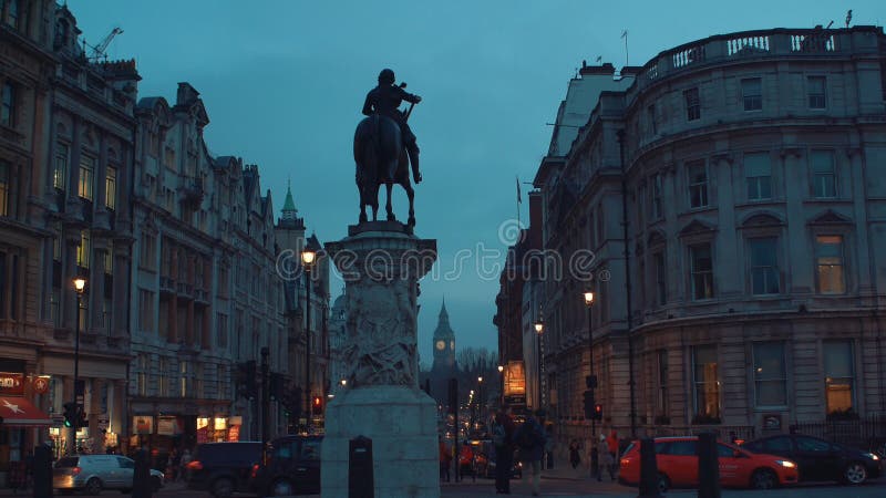 Londres, Reino Unido 26 de enero de 2017 estatua ecuestre cruzada de Trafalgar Square Charing de Charles I