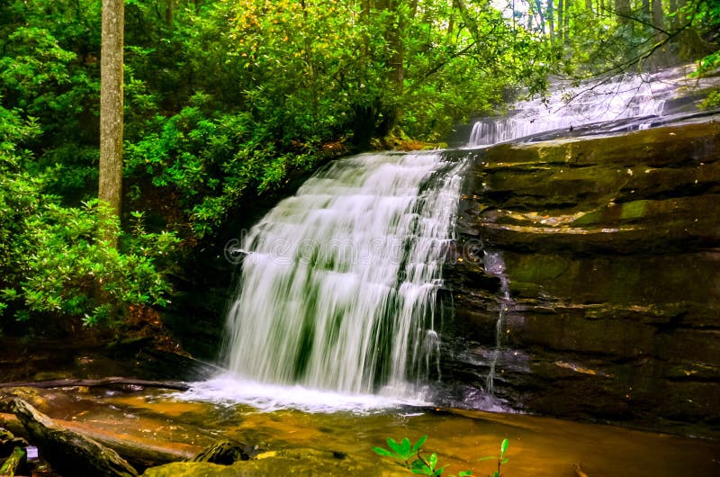 Long creek falls stock image. Image of ridge, falls 120518755
