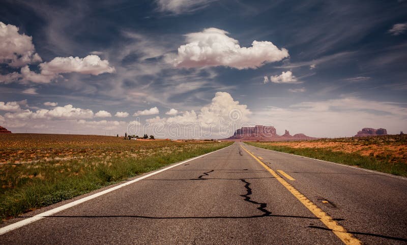 Long road to Monument Valley