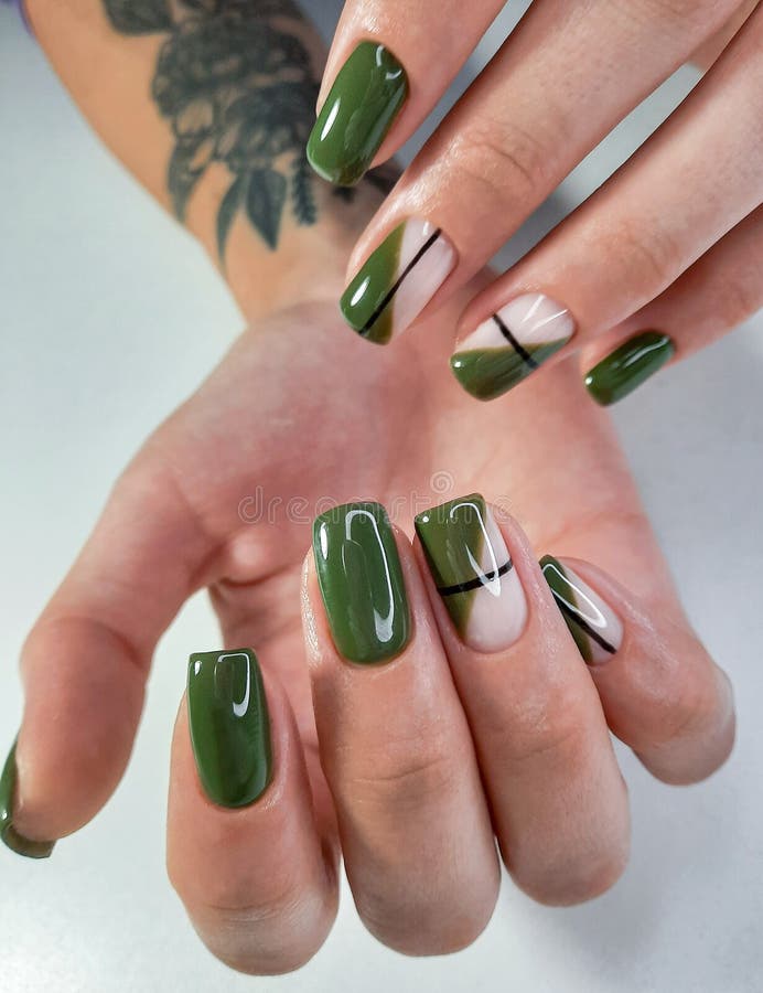 Glossy Square Nails (Long) – Faked It