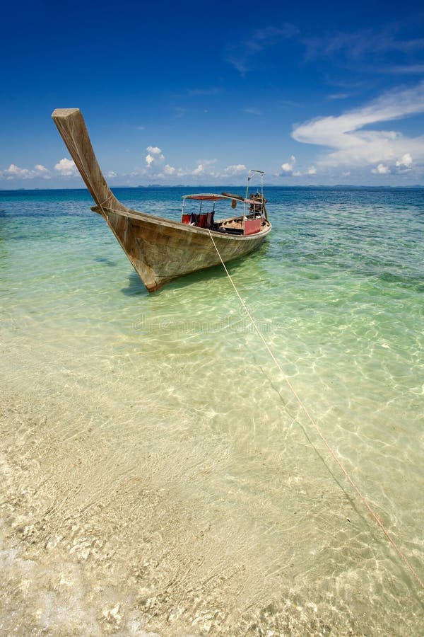 Long tailed boat