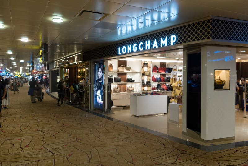 longchamp changi airport