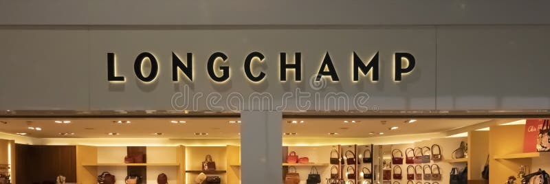 longchamp charles de gaulle