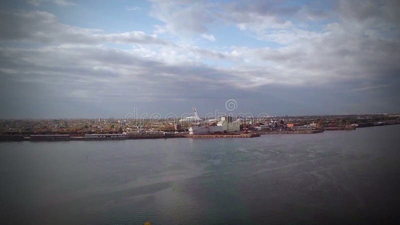 Longueur aérienne de ville et de Stade Olympique de Montréal clips vidéos