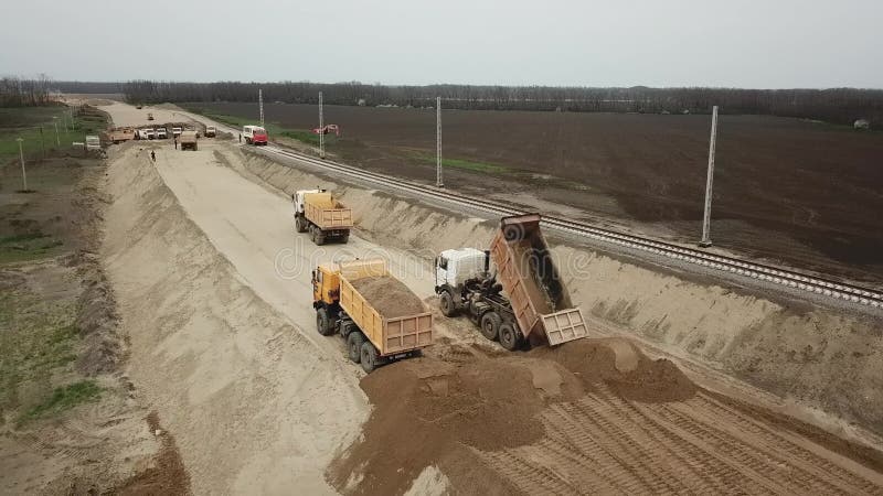 longueur aérienne du bourdon 4K de la construction de routes