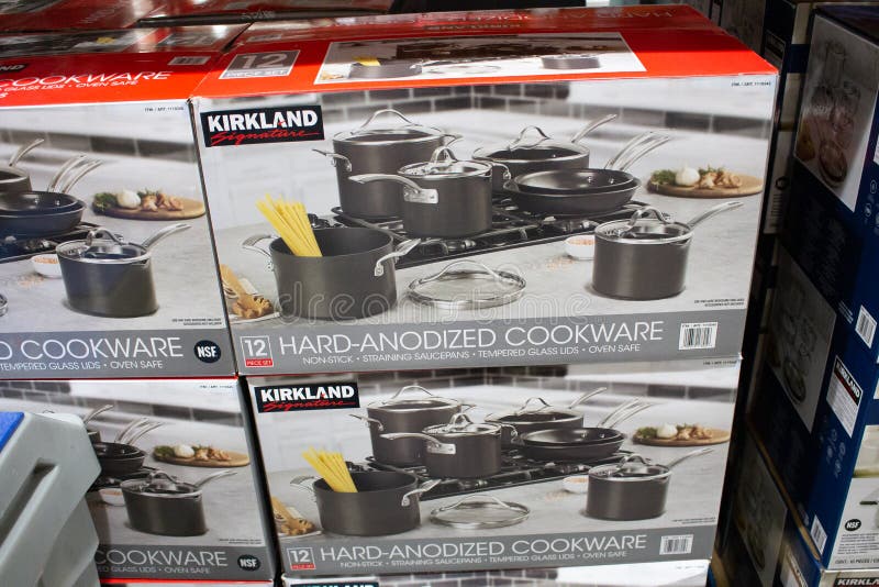 Kirkland Signature Hard-Anodized Non-Stick 15-Piece Cookware Set