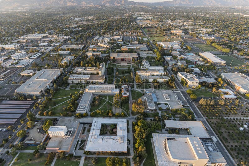 CSUN Aerial Los Angeles California Editorial Stock Image - Image of school,  northridge: 131493254