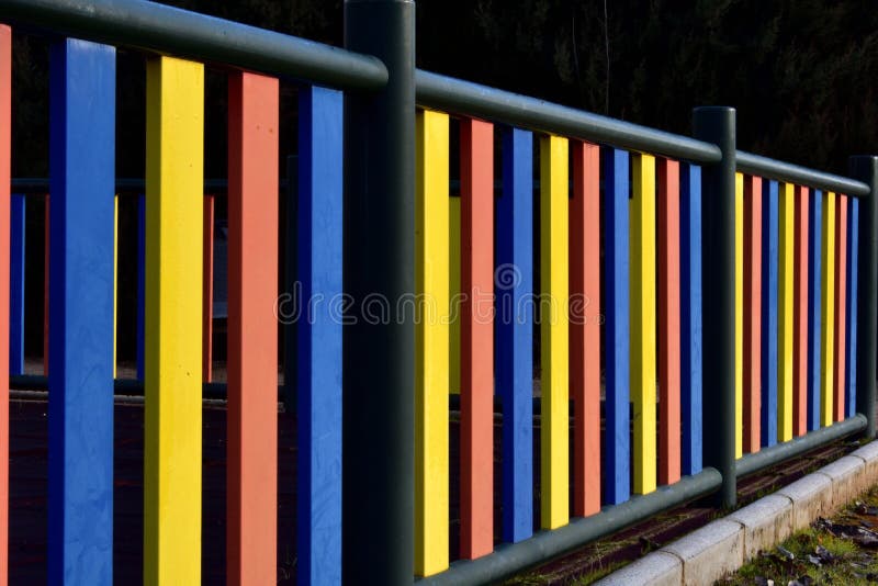 Los colores de la zona de juegos imagen de archivo Los colores de la zona de juegos imagen de archivo