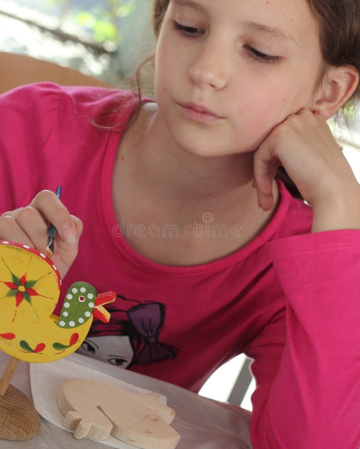 Los juguetes creativos de los niños pintados a mano fotografía de archivo libre de regalías Los juguetes creativos de los niños pintados a mano fotografía de archivo libre de regalías