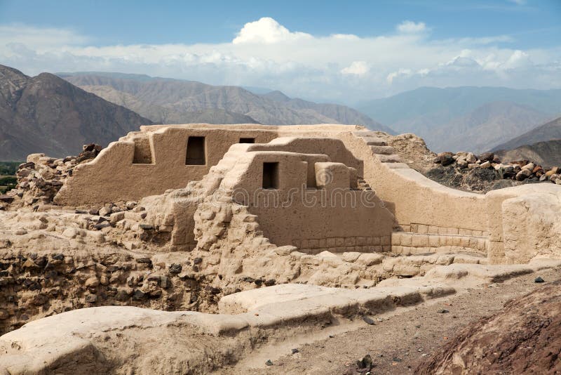 Los paredones rovine storiche del castello inca di nazca