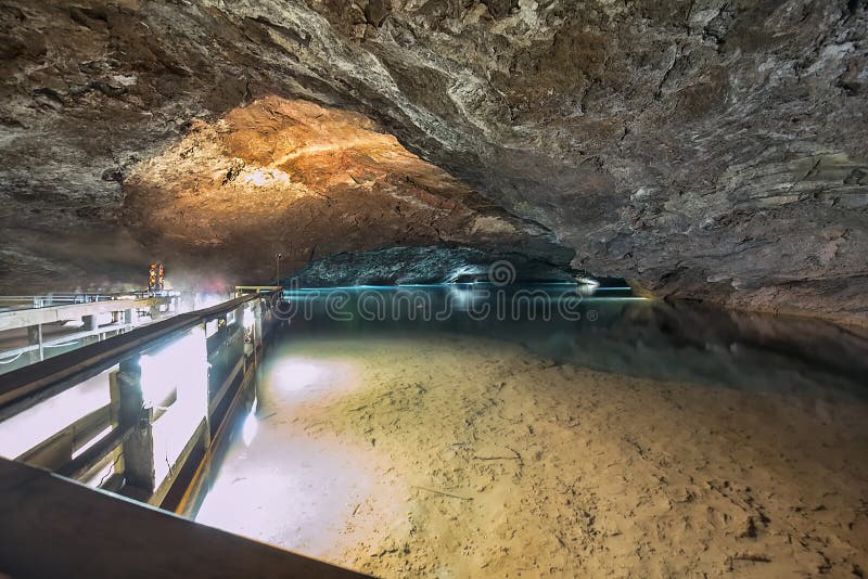 The Lost Sea Inside Craighead Caverns