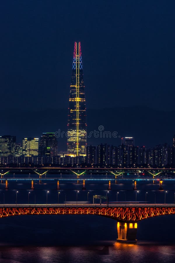 Lotte tower and seongsu bridge