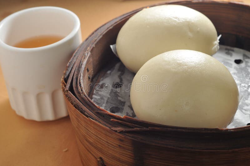 Lotus paste bun