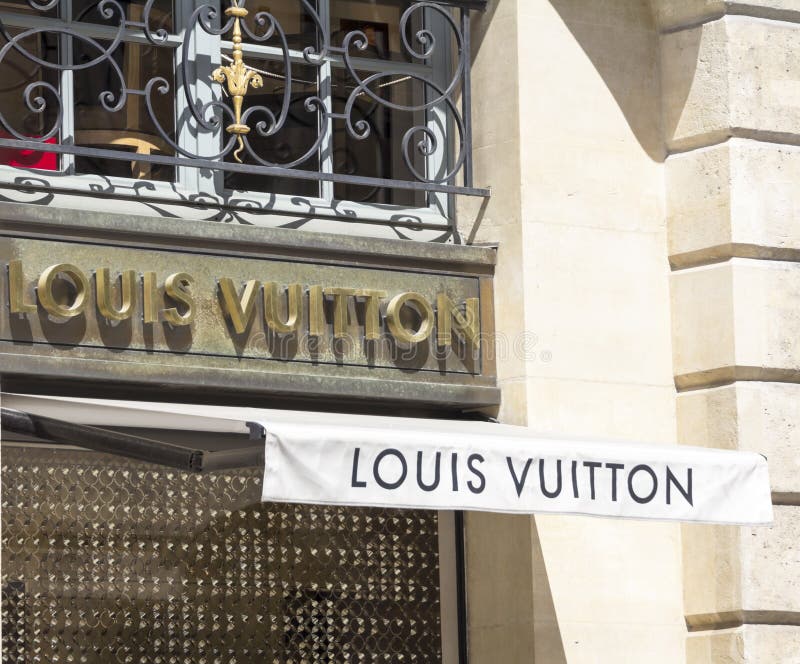 Louis Vuitton-manierhuis, Parijs, Frankrijk Redactionele Foto - Afbeelding bestaande uit ...